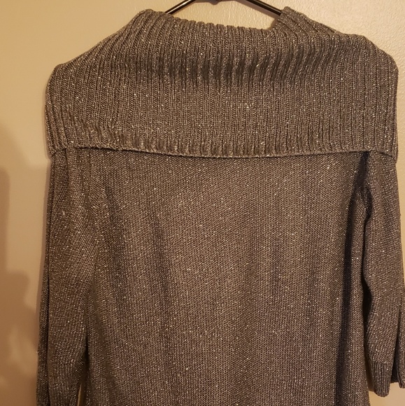 Sweater - Picture 2 of 5